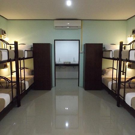 Lanta Long Beach Hostel Ko Lanta Esterno foto