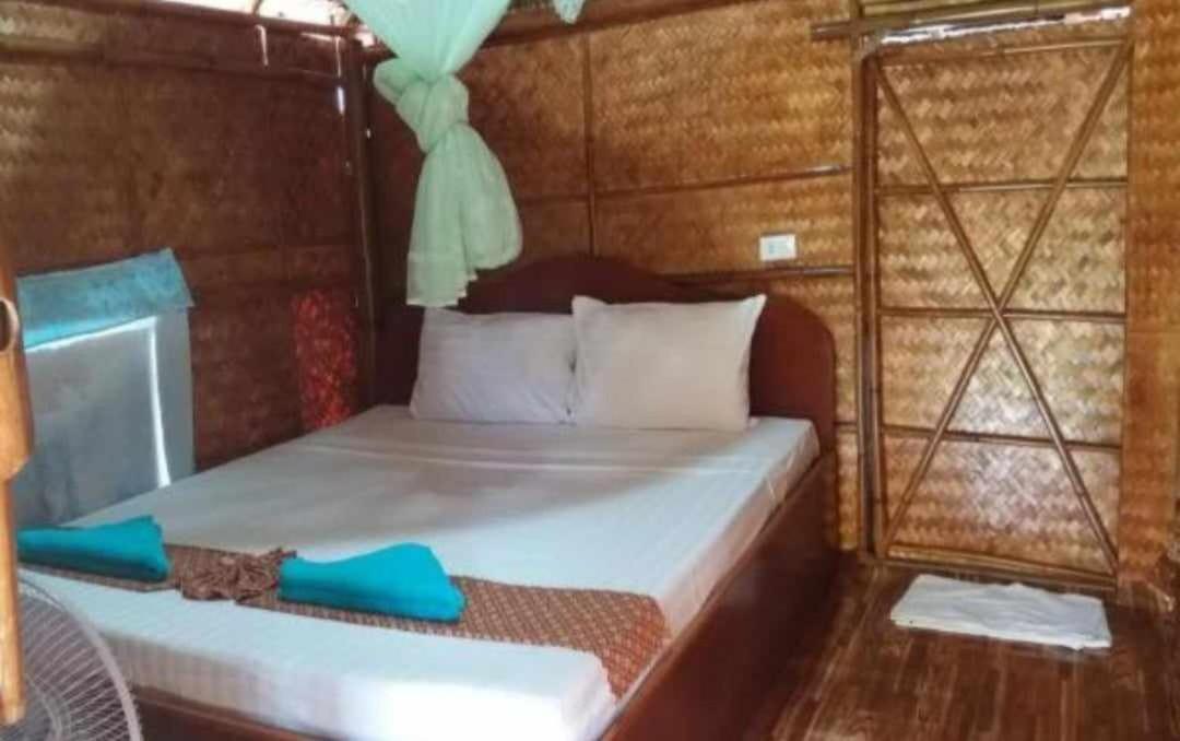 Lanta Long Beach Hostel Ko Lanta Esterno foto